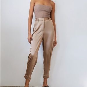 BABATON REFINED CARGO PANT IN TAUPE 
00
WORN ONCE